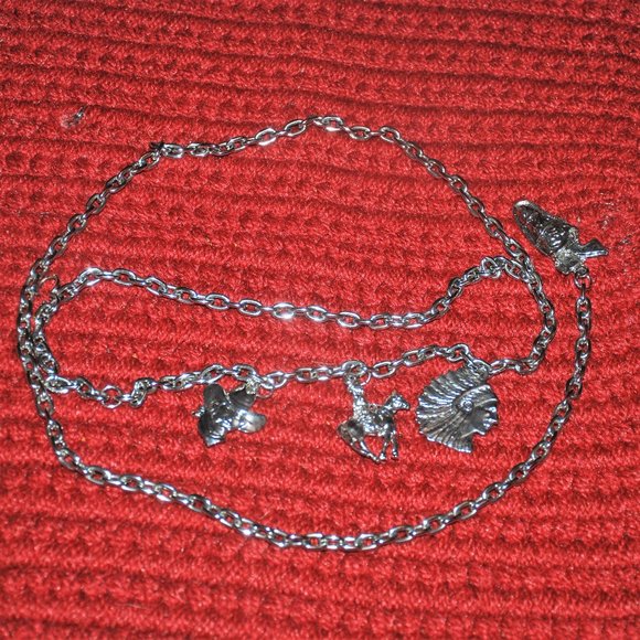 Western Equestrian Chain Belt - Picture 1 of 2